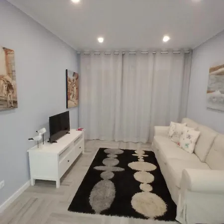 Feather House São Bartolomeu