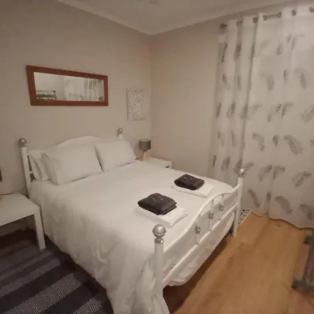 Сasa de vacaciones Feather House São Bartolomeu